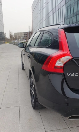 Volvo V60 cena 59900 przebieg: 166000, rok produkcji 2018 z Opole małe 529